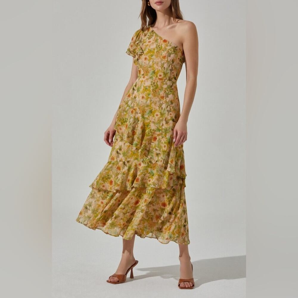 ASTR The Label ASYMMETRIC RUFFLE ONE-SHOULDER MAXI DRESS - Picture 1 of 8
